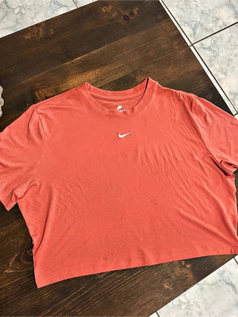 Nike The Nike Tee Slim Fit Cropped Tee sz xxl